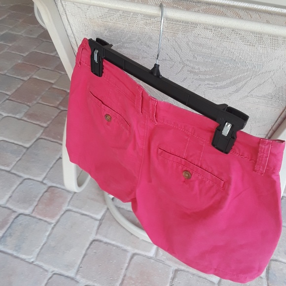 Shorts - Picture 3 of 8